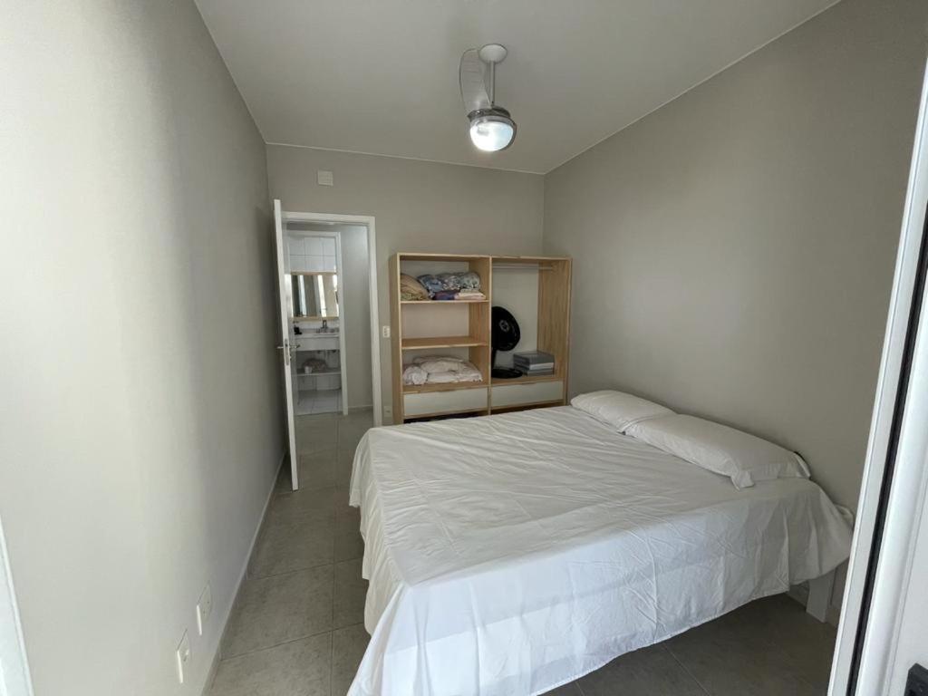 Lindo Apartamento A 50 Metros Da Praia กัวรูจา ภายนอก รูปภาพ