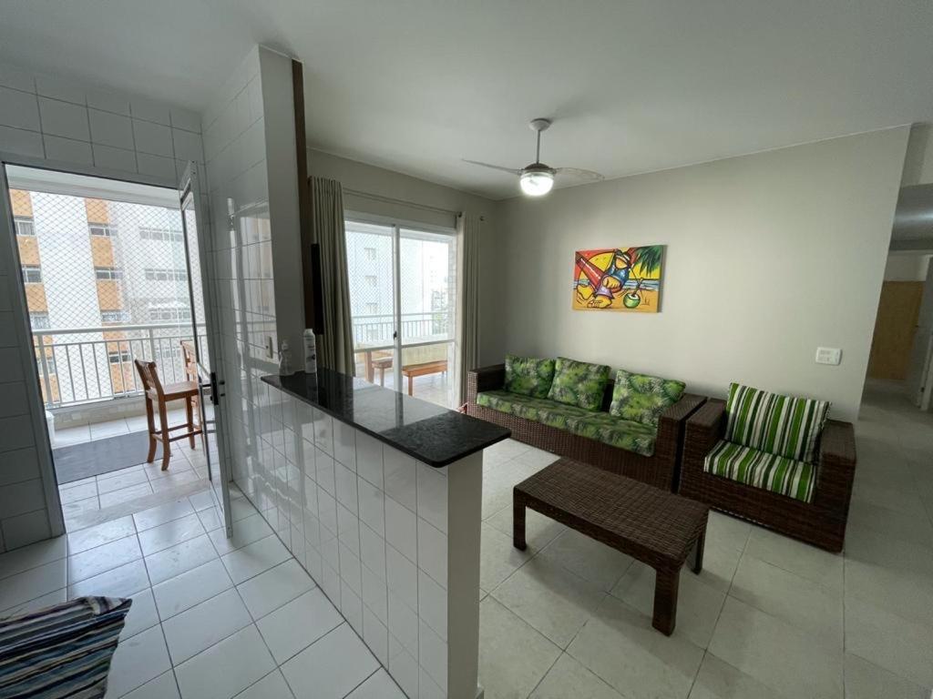 Lindo Apartamento A 50 Metros Da Praia กัวรูจา ภายนอก รูปภาพ