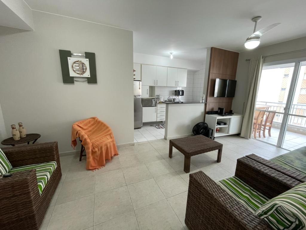 Lindo Apartamento A 50 Metros Da Praia กัวรูจา ภายนอก รูปภาพ